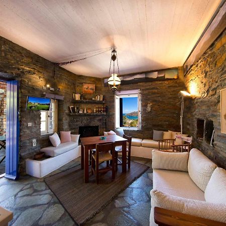 Вилла Stone House With A Magical View Otzias Экстерьер фото